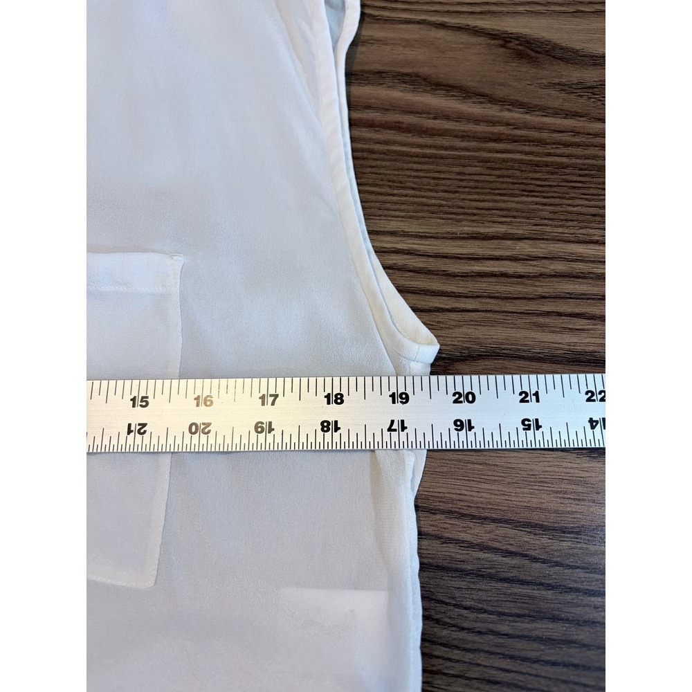 Everlane 100% Silk Sleeveless Button Back Pocket Top White 6 - Picture 8 of 9